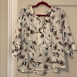 Size M, floral print